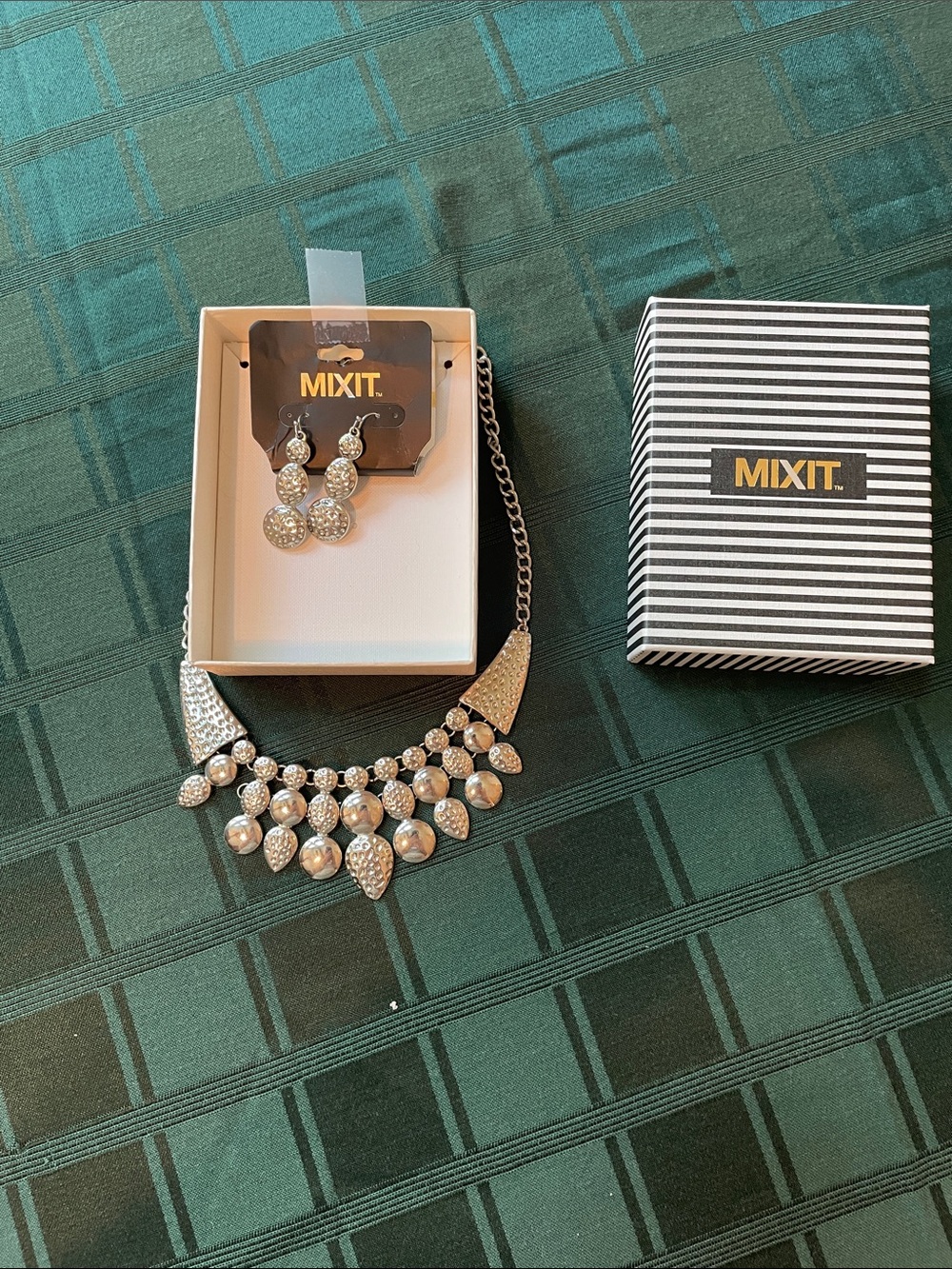 MIXIT Silver Crystal Bib Necklace with Matching Drop Earrings